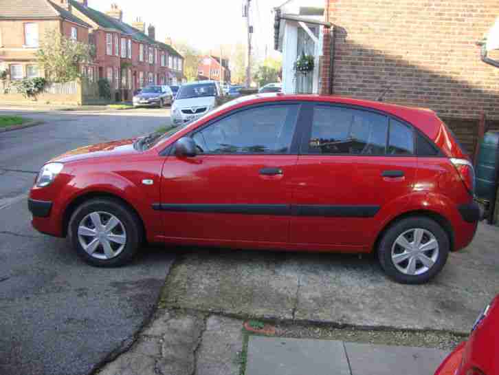 2005 KIA RIO GS RED
