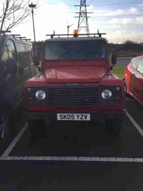 2005 LAND ROVER DEFENDER 110 TD5 WHITE