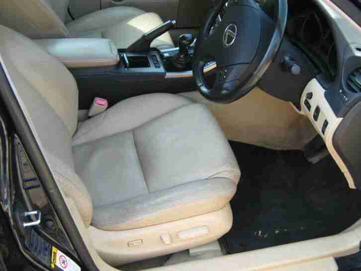 2005 LEXUS IS250 SE 6 Speed Manual Saloon