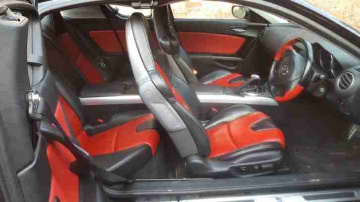 2005 RX 8 231 PS BLACK : Bose Sound