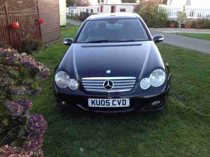 2005 MERCEDES C220 CDI SE AUTO BLACK