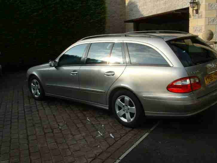 2005 MERCEDES E220 CDI AVANTGARDE A MET CUBANITE SILVER COMMAND WITH NAV, 7 SEAT