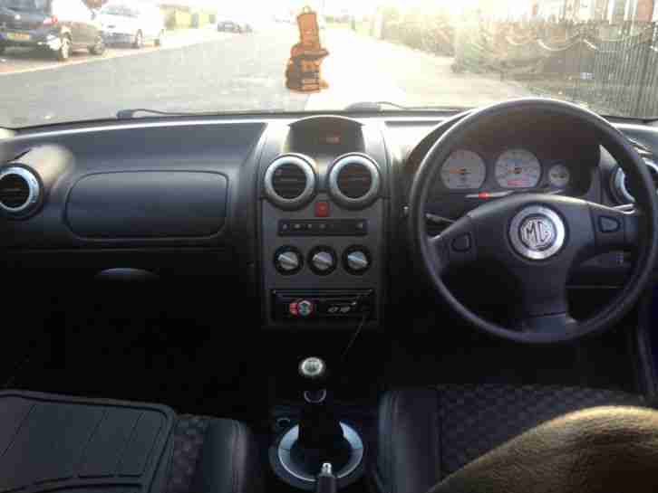 2005 MG ZR 105 BLUE