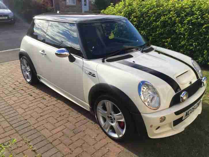 2005 MINI MINI COOPER S WHITE - JCW - John Cooper Works Body Kit