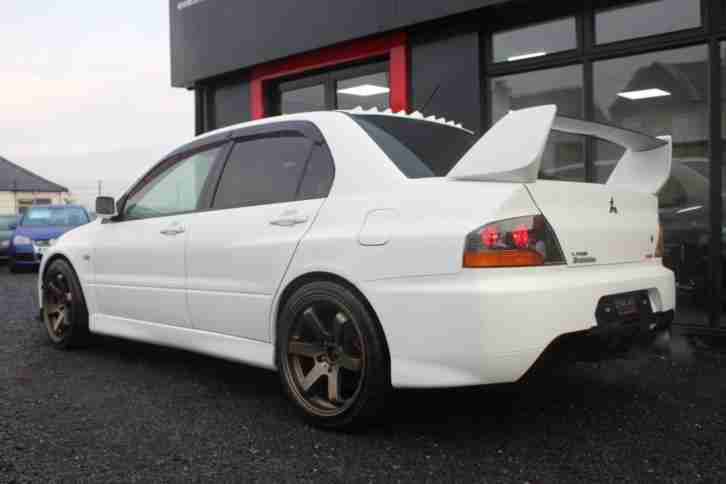 2005 MITSUBISHI LANCER EVO 9 VERY RARE IN WHITE 407 BHP FQ 300 MR SPEC ONE OFF