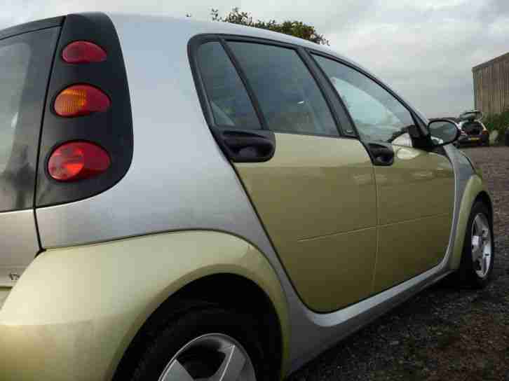 2005 Metallic Pure Silver Smart Forfour 1.3 Passion Softouch Auto 5 Dr Petrol