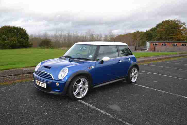2005 Cooper S. Outstanding Condition.