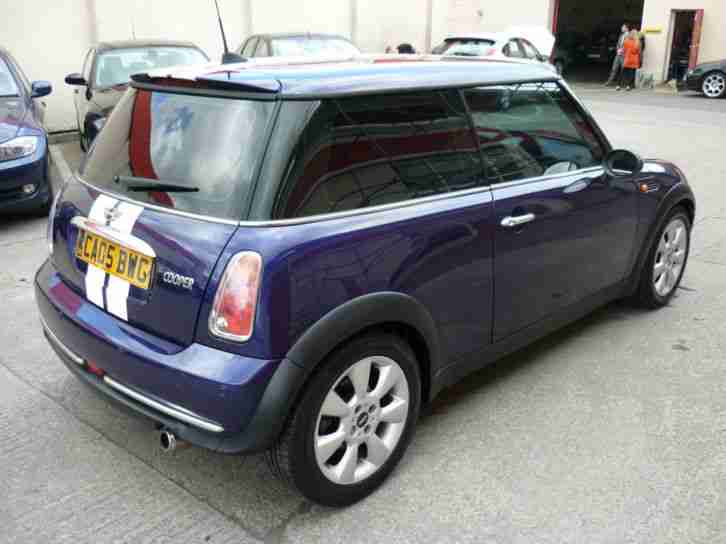 2005 Mini Mini 1.6 Cooper Stunning with the stripes, Finance Available