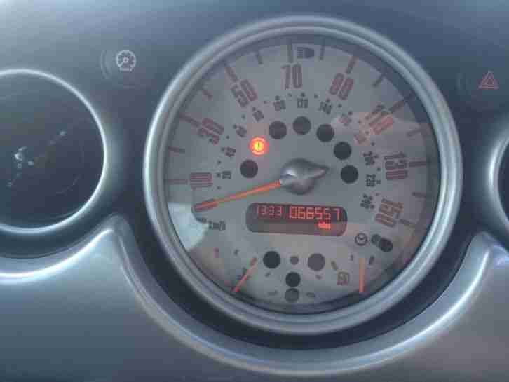 2005 Mini One 3 Door Hatchback 1.6 - Low mileage- 8 Months MOT -