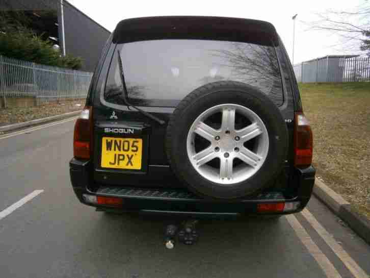 2005 Mitsubishi Shogun 3.2 Di D Warrior 5dr Auto 5 door Estate