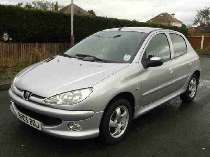 2005 PEUGEOT 206 ZEST3 1.4 HDI SILVER 5 Door Low mileage