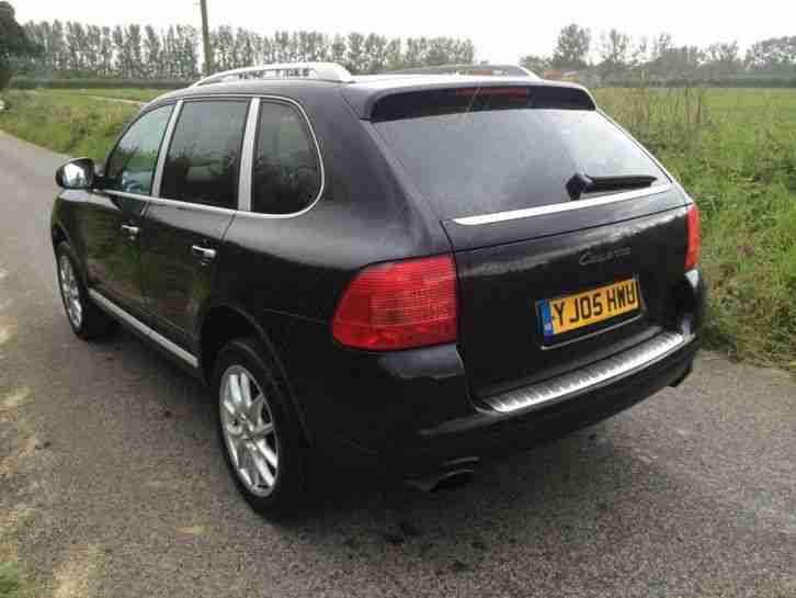 2005 PORSCHE CAYENNE 5dr Tiptronic S