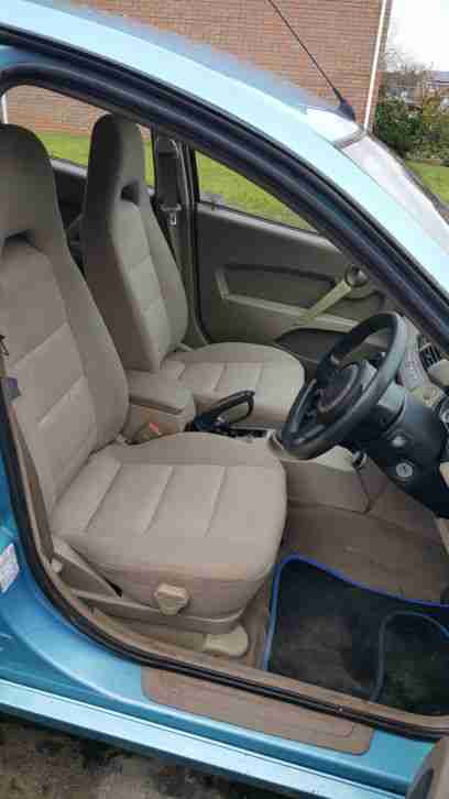 2005 PROTON GEN 2 GLS 5 DOOR HATCHBACK CAR IN BLUE