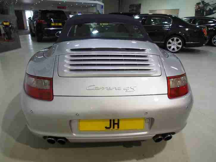 2005 Porsche 911 CARRERA 4 S 19 inch Alloys Sat Nav BOSE FSH Petrol silver Manua