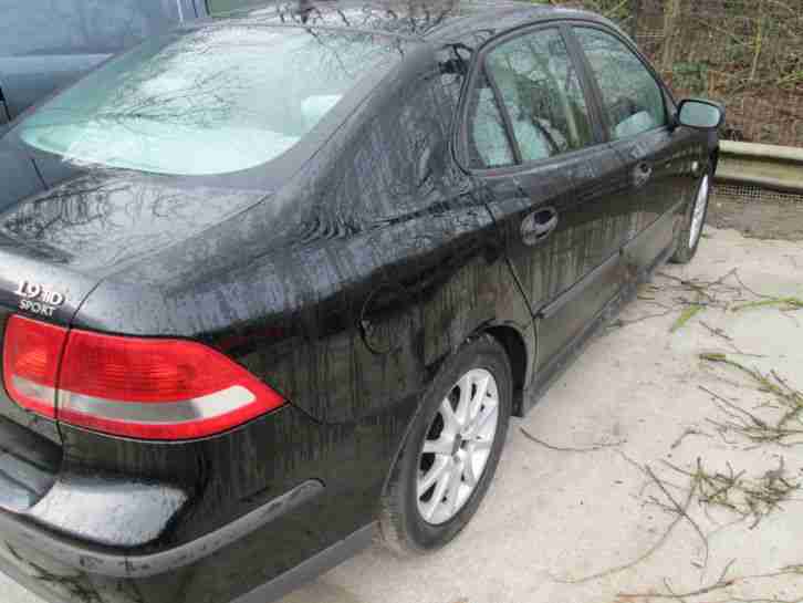 2005 SAAB 9-3 LINEAR SPORT TID 8V RUNS DRIVES SPARES OR REPAIR.