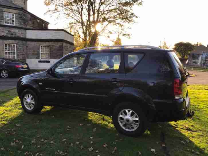2005 SSANGYONG REXTON RX270 SE5 AUTO PANTHER BLACK*STUNNING 4X4*MEGA SPEC & AUTO