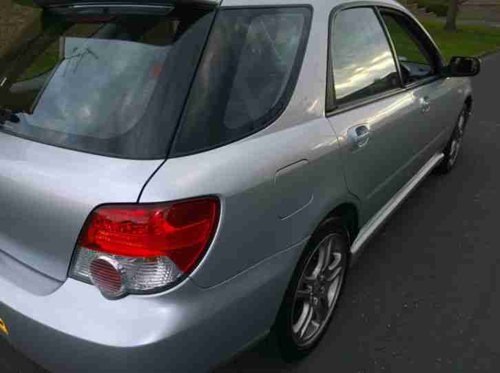 2005 SUBARU IMPREZA WRX TURBO SILVER 4wd ESTATE LOW MILEAGE
