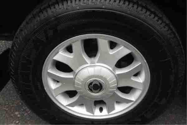 2005 Ssangyong Rexton 2.7 TD 270 S 5-Door Station Wagon