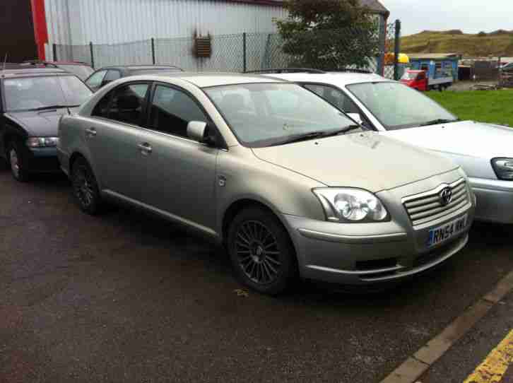 2005 TOYOTA AVENSIS T2 D-4D SILVER SPARES OR REPAIR CLUTCH GONE