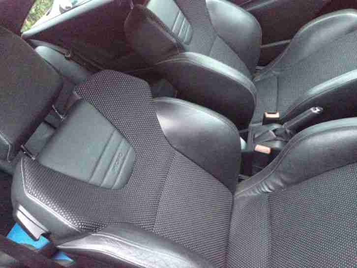 2005 VAUXHALL ASTRA VXR RED