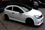 2005 ASTRA VXR wrapped in white fsh