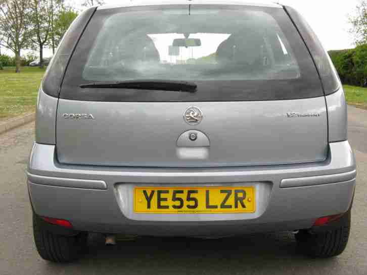 2005 VAUXHALL CORSA DESIGN TWINPORT SILVER