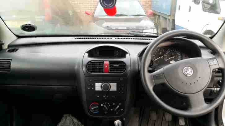 2005 VAUXHALL CORSA LIFE TWINPORT SILVER