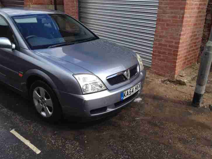 2005 VAUXHALL VECTRA CLUB 16V SILVER 12 MONTHS MOT