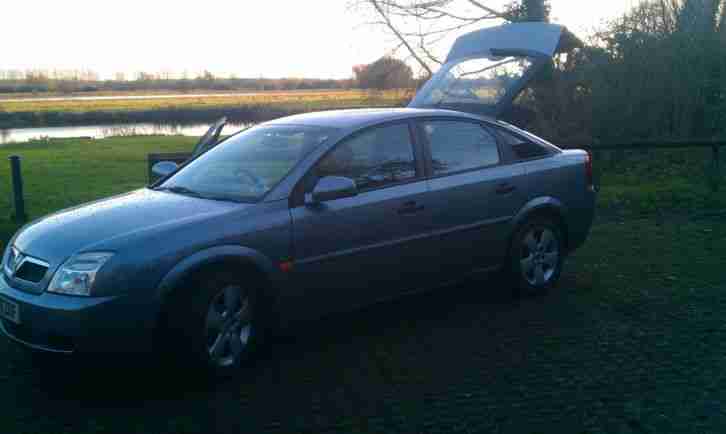2005 VAUXHALL VECTRA CLUB CDTI 8V SILVER