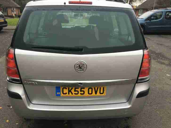 2005 VAUXHALL ZAFIRA LIFE SILVER SPARES OR REPAIR DOES DRIVE