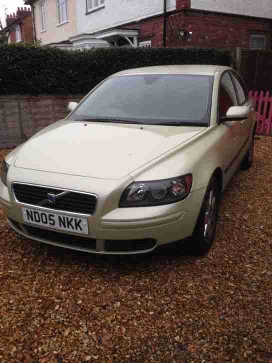 2005 VOLVO S40 S GREEN Reduced by 250 TO SELL