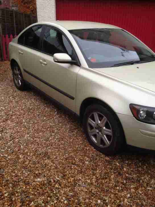 2005 VOLVO S40 S GREEN Reduced by 250 TO SELL
