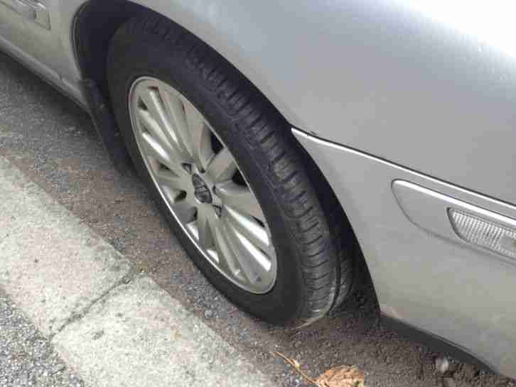 2005 VOLVO S80 D5 SE LUX AUTO SILVER high miles but drives mint