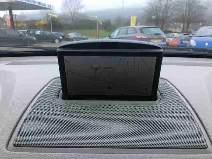2005 VOLVO XC90 2.4 D5 S AWD DIESEL SAT NAV PARKING SENSORS 18 INCH ALLOYS FULL