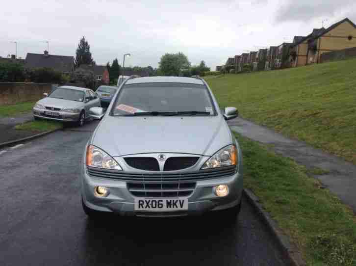2006 06 SSANGYONG KYRON 2.0 TD SX M200 XRDI AUTO SILVER 1 FORMER KEEPER BARGAIN
