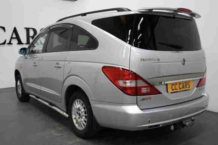 2006 06 SSANGYONG RODIUS 2.7 270 SX 5D 163 BHP DIESEL