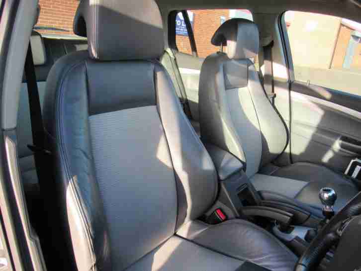 2006/06 Saab 9-3 1.9TiD SportWagon Vector Sport, 10 months mot, hpi clear, 125k