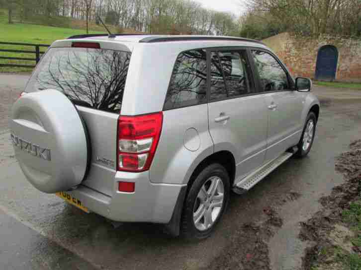 2006/06 Suzuki Grand Vitara 2.0 16v 5 Door Silver Low Mileage