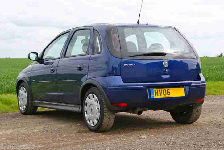 2006/06 VAUXHALL CORSA 1.4i 16V DESIGN 5DR AUTOMATIC WITH AIR-CON - MET BLUE