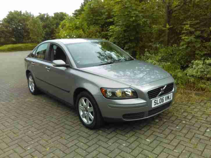 2006 06 VOLVO S40 1.6 S 4D 100 BHP