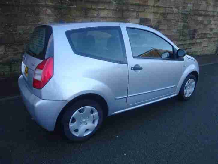 2006 56 CITROEN C2 1.1 DESIGN 3D 60 BHP