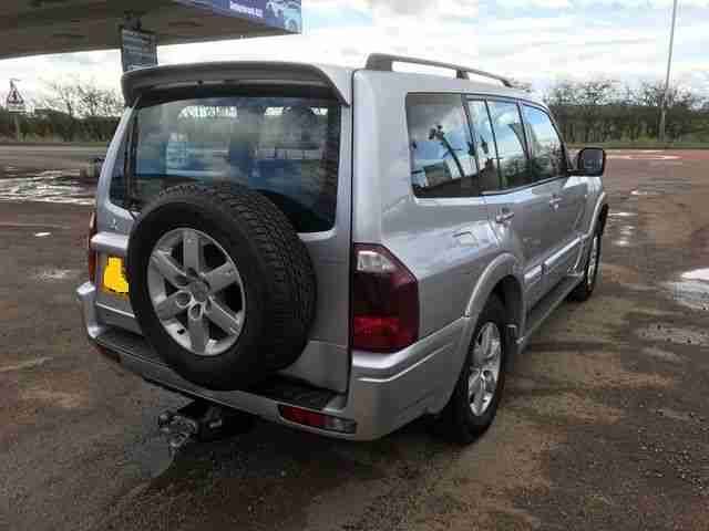 2006/56 MITSUBISHI SHOGUN DI-D ELEG-CE LWB A SILVER,BLACK LEATHER..LOVELY CAR