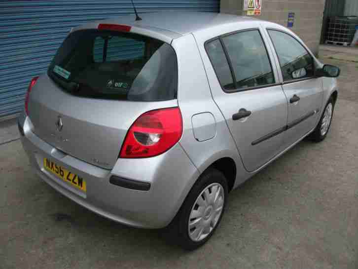 2006 56 Renault Clio 5Dr Expression, 60,000 Miles, FULL MOT, Superb Condition.