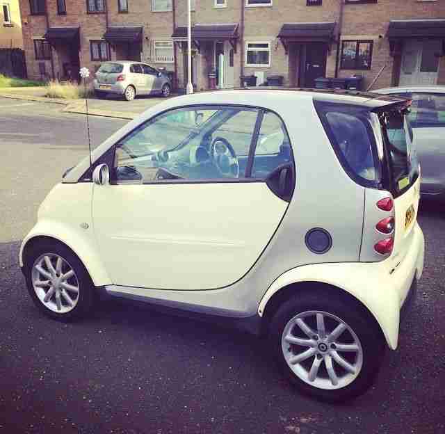 2006/56 SMART CAR FORTWO CITY PASSION 61 SEMI-AUTO £30 PER YEAR TAX LOW MILEAGE