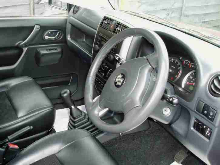 2006 56 SUZUKI JIMNY 1.3 JLX PLUS 3D 83 BHP