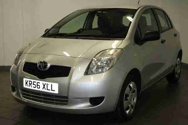 2006 56 TOYOTA YARIS 1.0 T2 VVT-I 5D 69 BHP