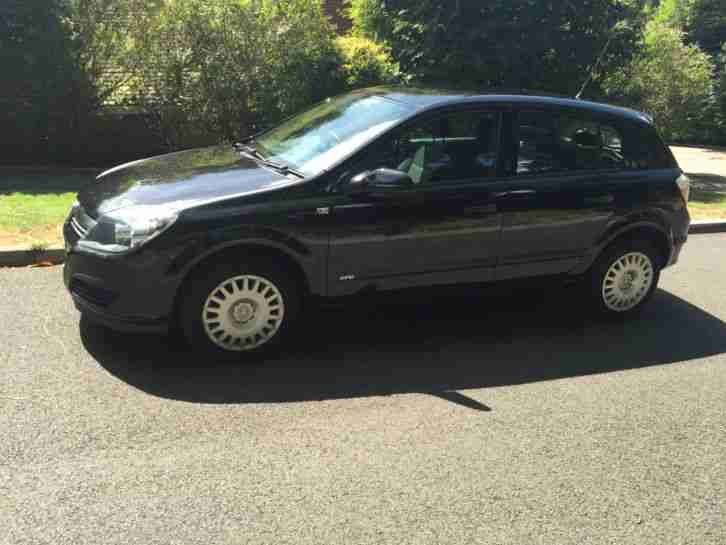 2006-56 VAUXHALL ASTRA LIFE 1.3 CDTI 5DOOR DIESEL HATCH,MET BLACK,79000 FSH