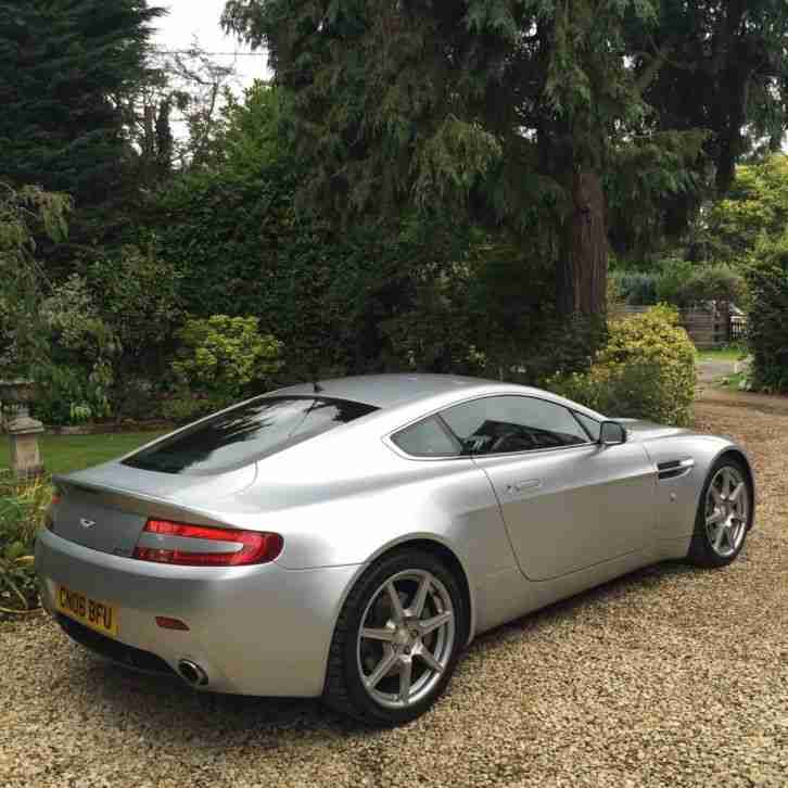 2006 ASTON MARTIN V8 VANTAGE, 2 OWNERS, YEARS MOT, FULL HISTORY, STUNNING CAR