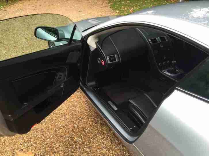 2006 ASTON MARTIN VANTAGE V8 TITANIUM SILVER/ BLACK LEATHER 24K MILES FASH