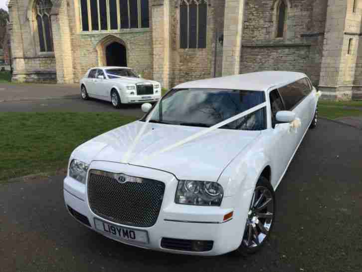 2006 WHITE 300c STRETCHED LIMO
